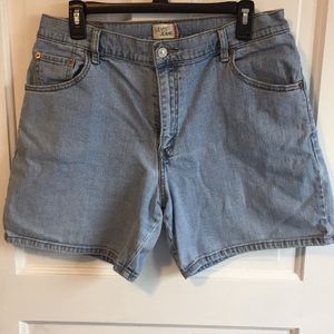 Levi’s Shorts